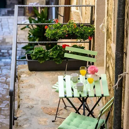 San Lorenzo Deluxe With Balcony Guest house 4*