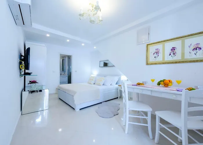 San Lorenzo Deluxe With Balcony Pensionat
