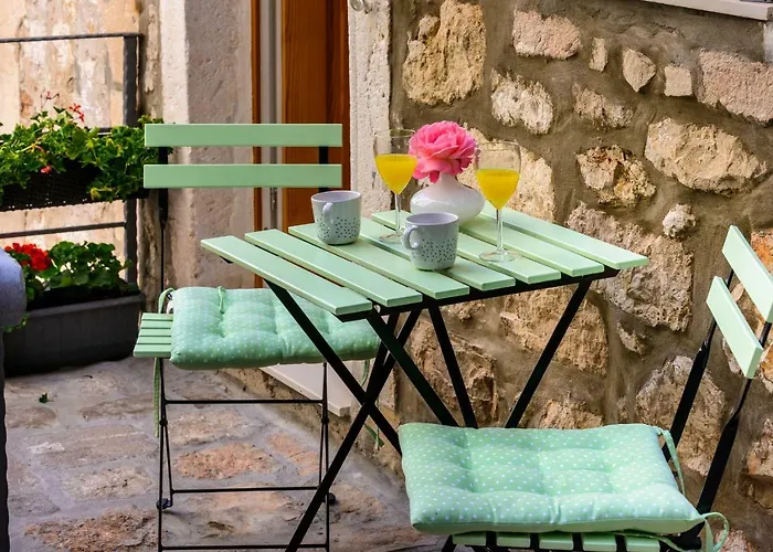 San Lorenzo Deluxe With Balcony